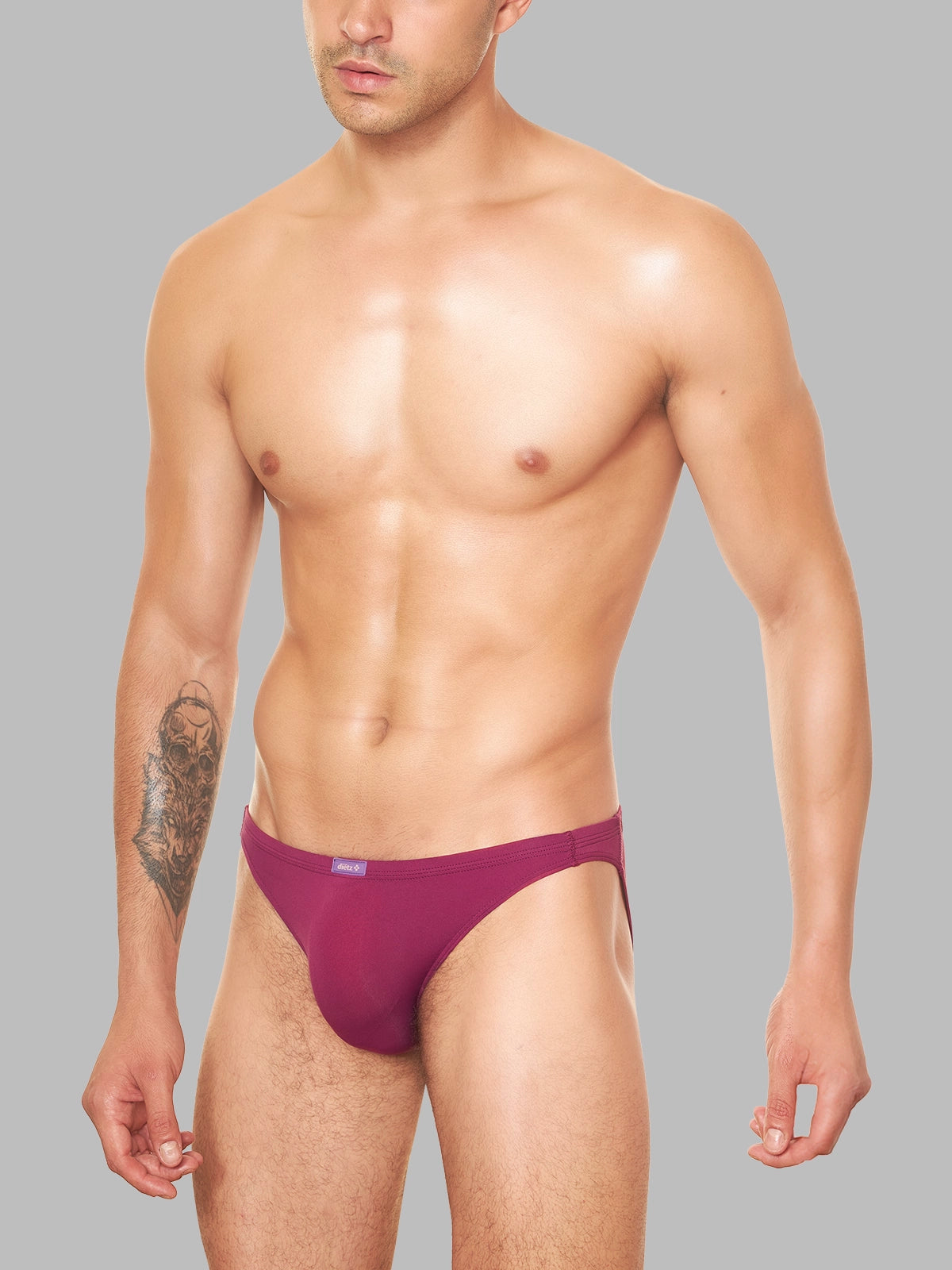 Briefs Alpha Wine
