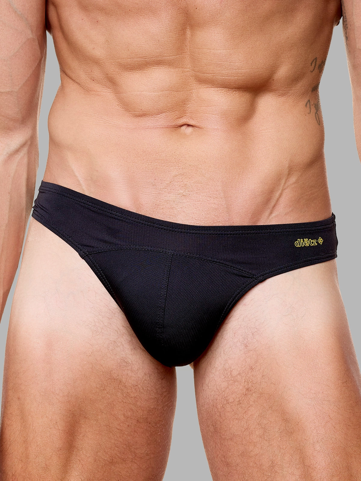 Konan Thong Black